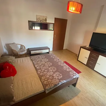 Apartament 2 *